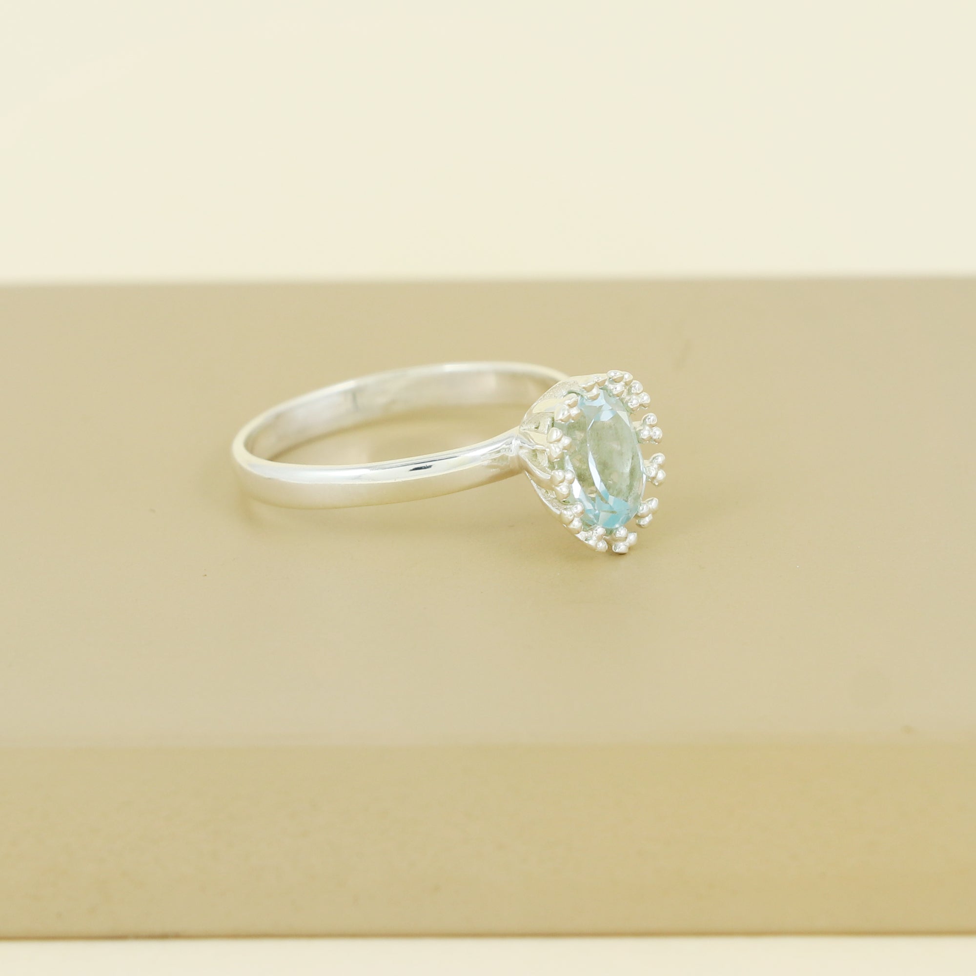 Gemstone Tiera Ring