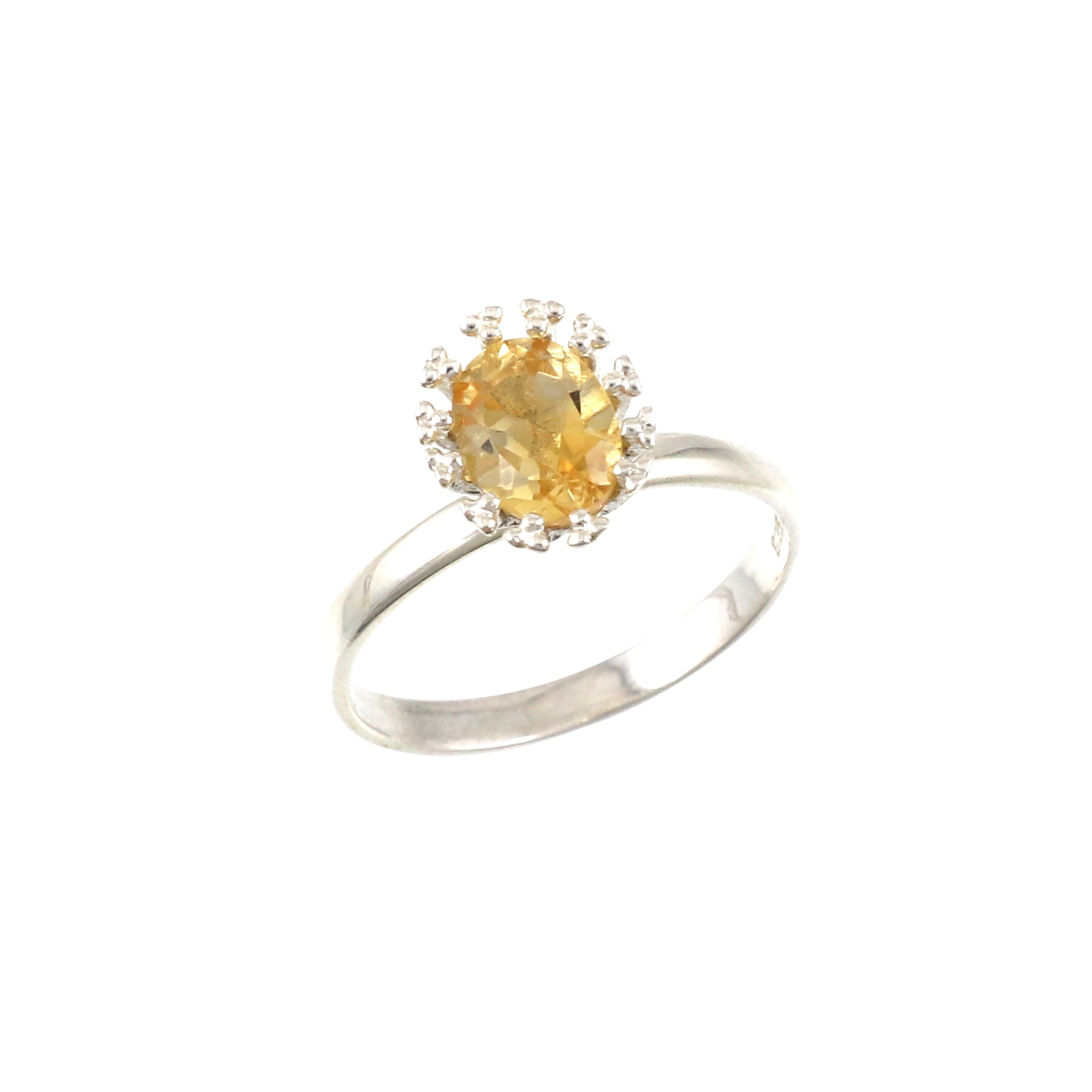 Gemstone Tiera Ring