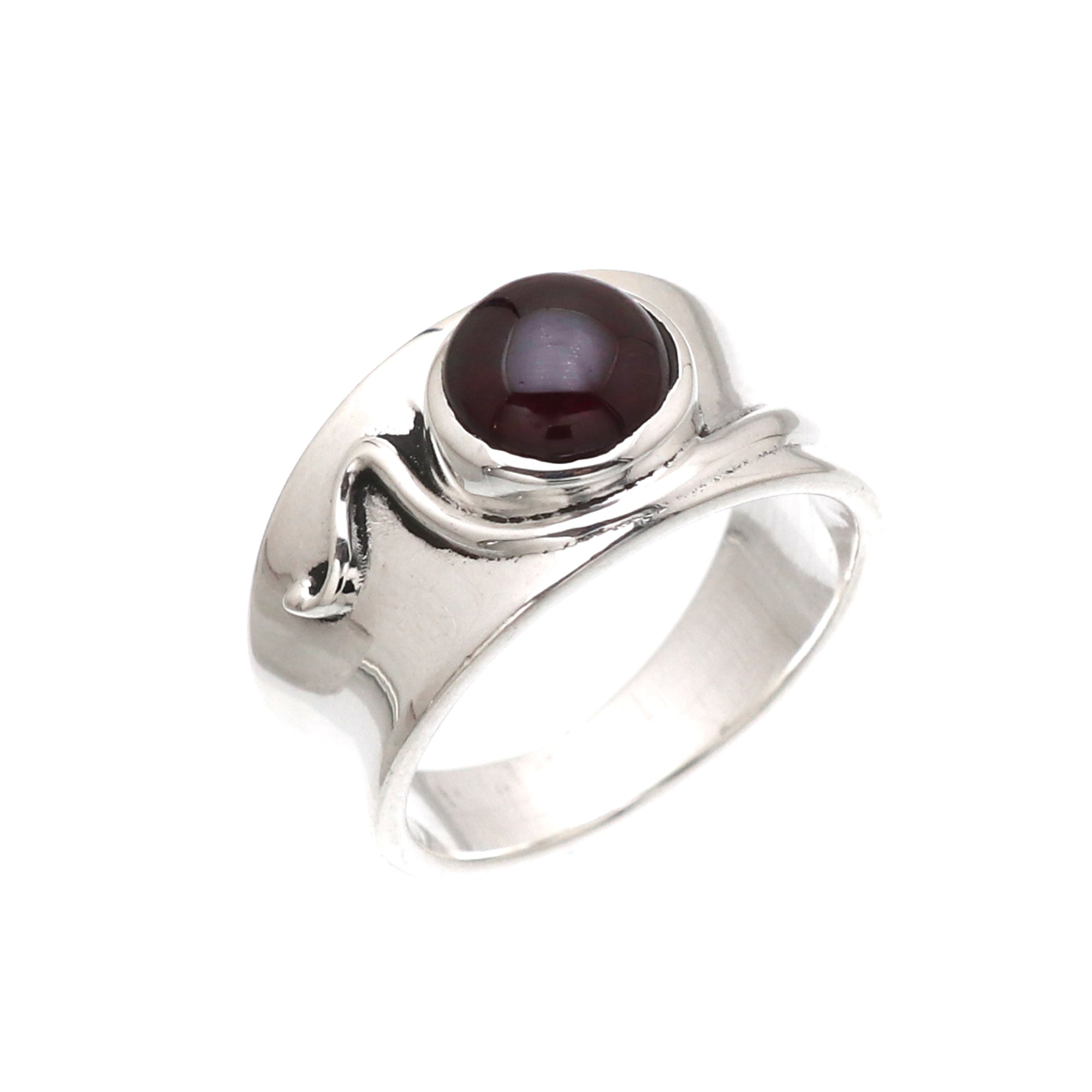 Classic Round Stone Ring