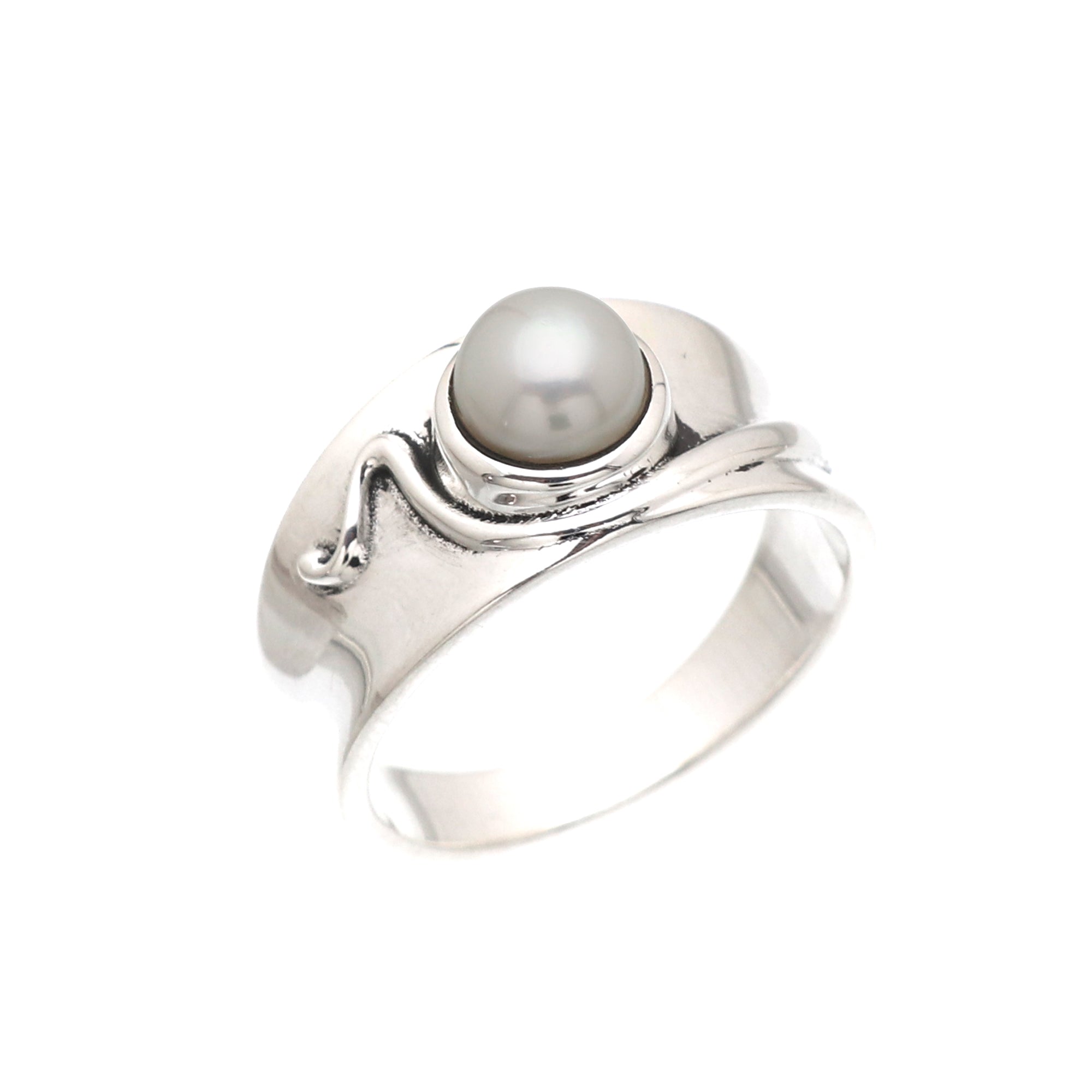 Classic Round Stone Ring