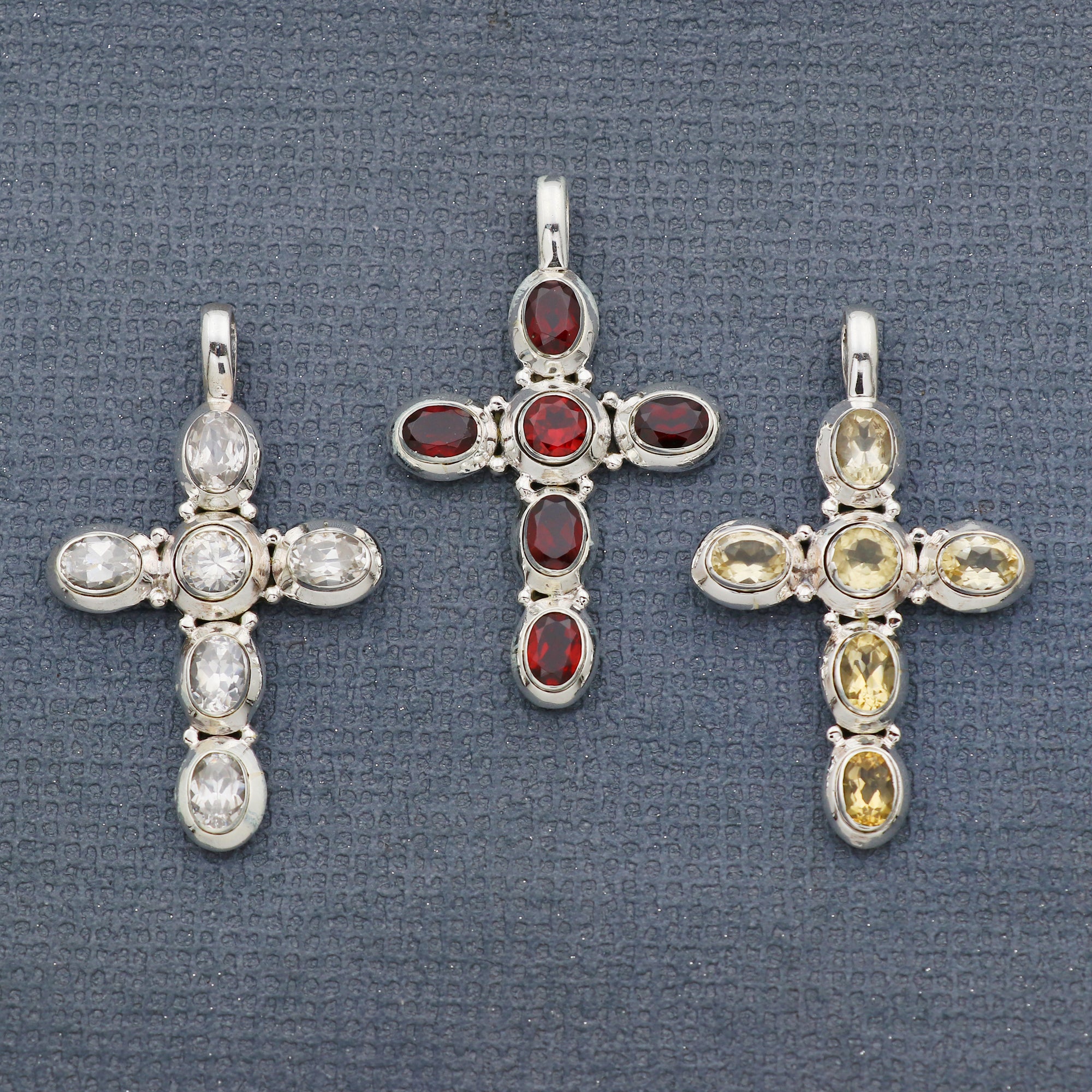 Classy Cross Pendant