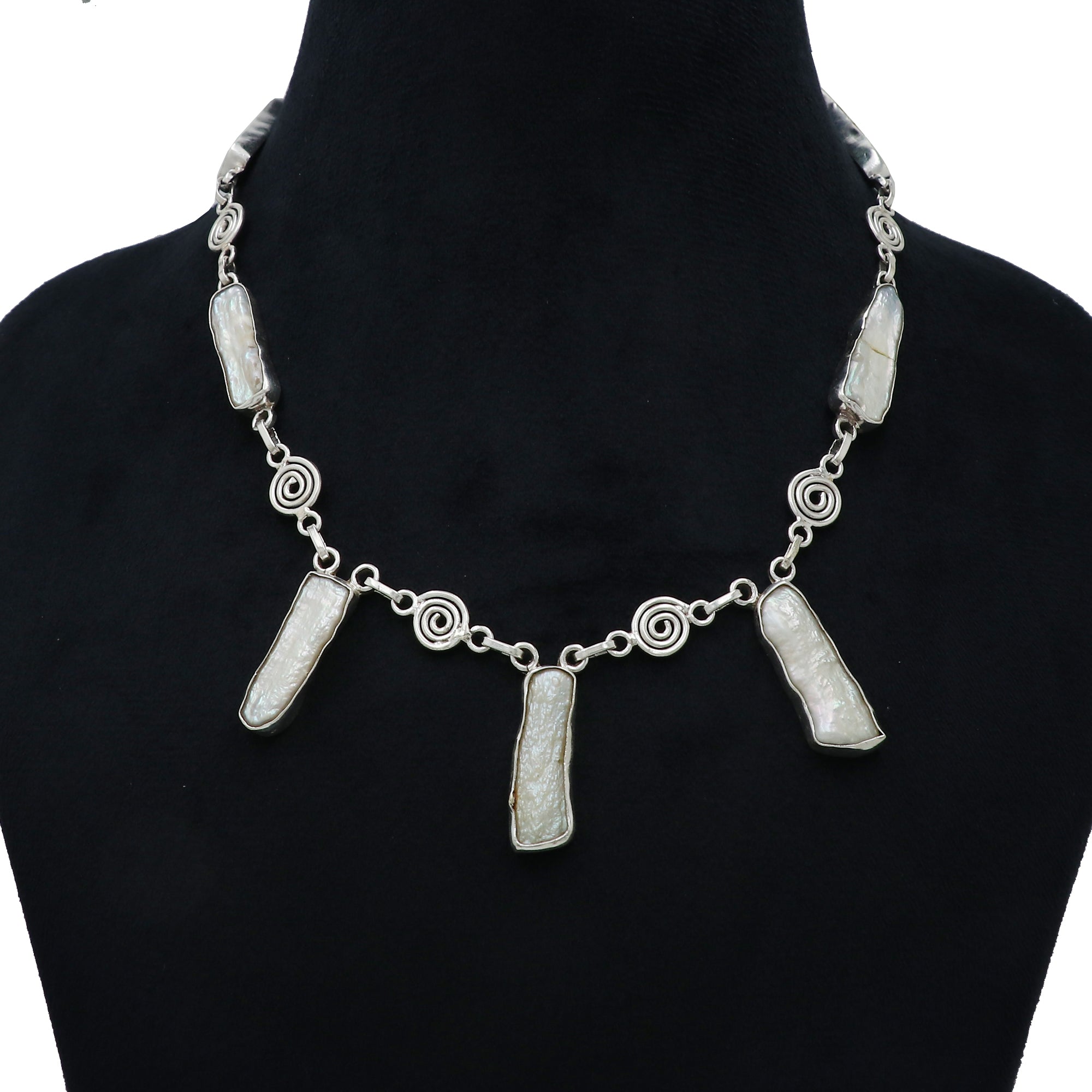 Royal Pearl Necklace