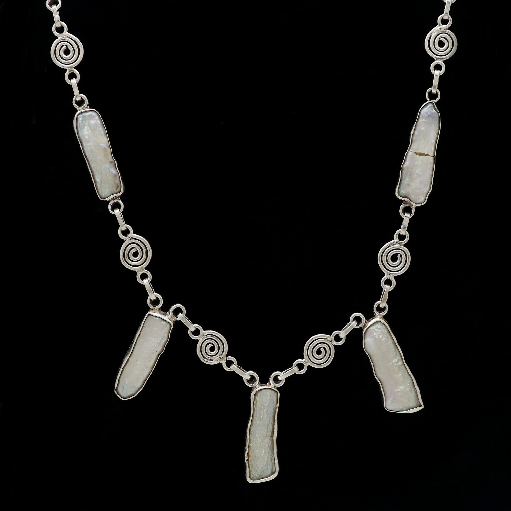 Royal Pearl Necklace