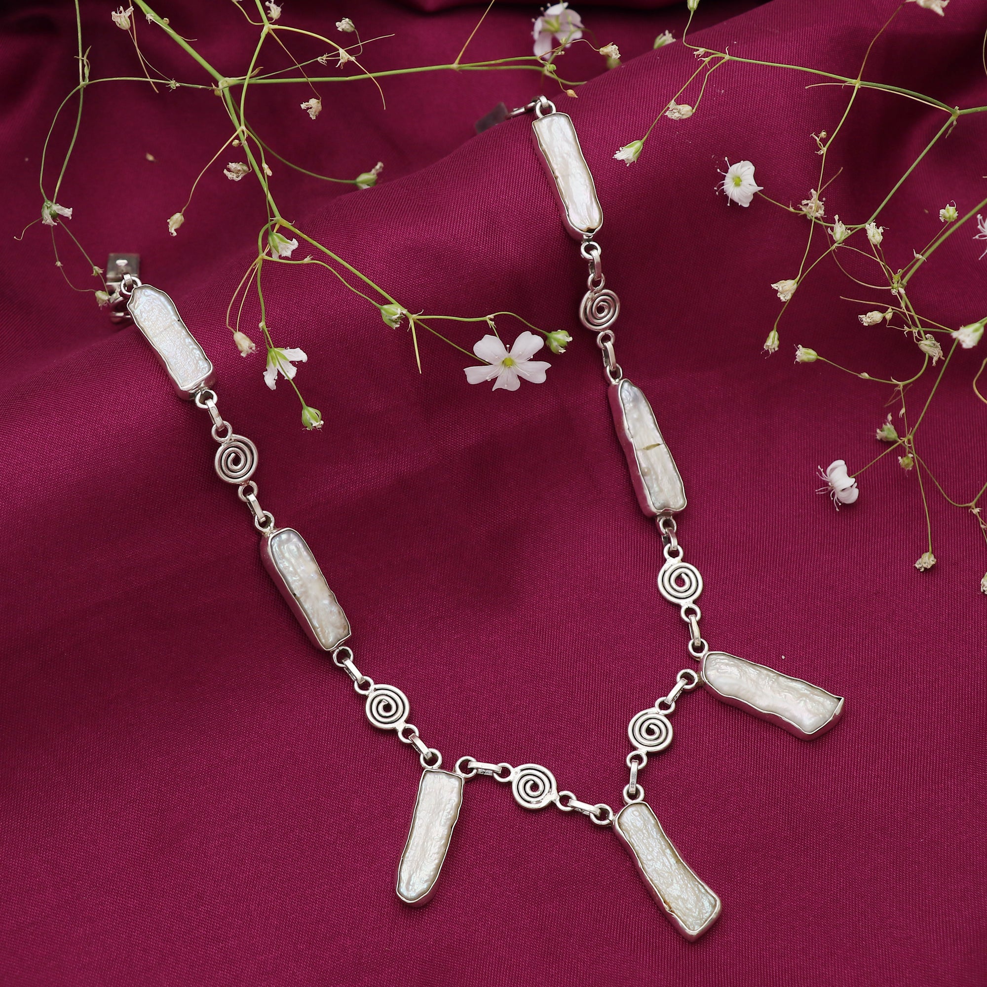 Royal Pearl Necklace